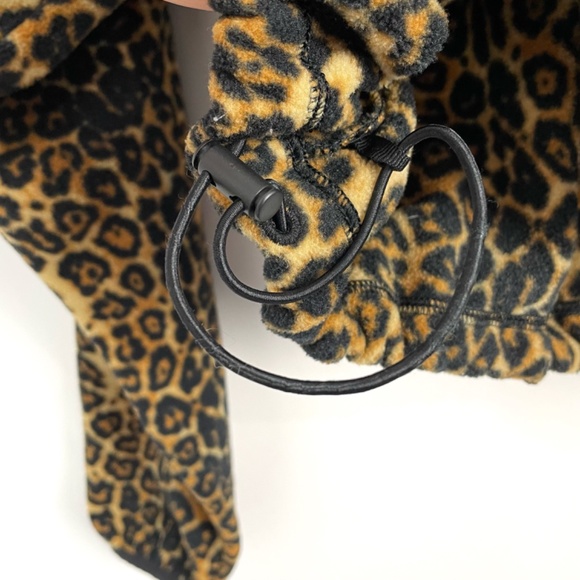 Aritzia TNA Lena Leopard Half Zip Fleece Sweater Sz XS - Picture 7 of 12